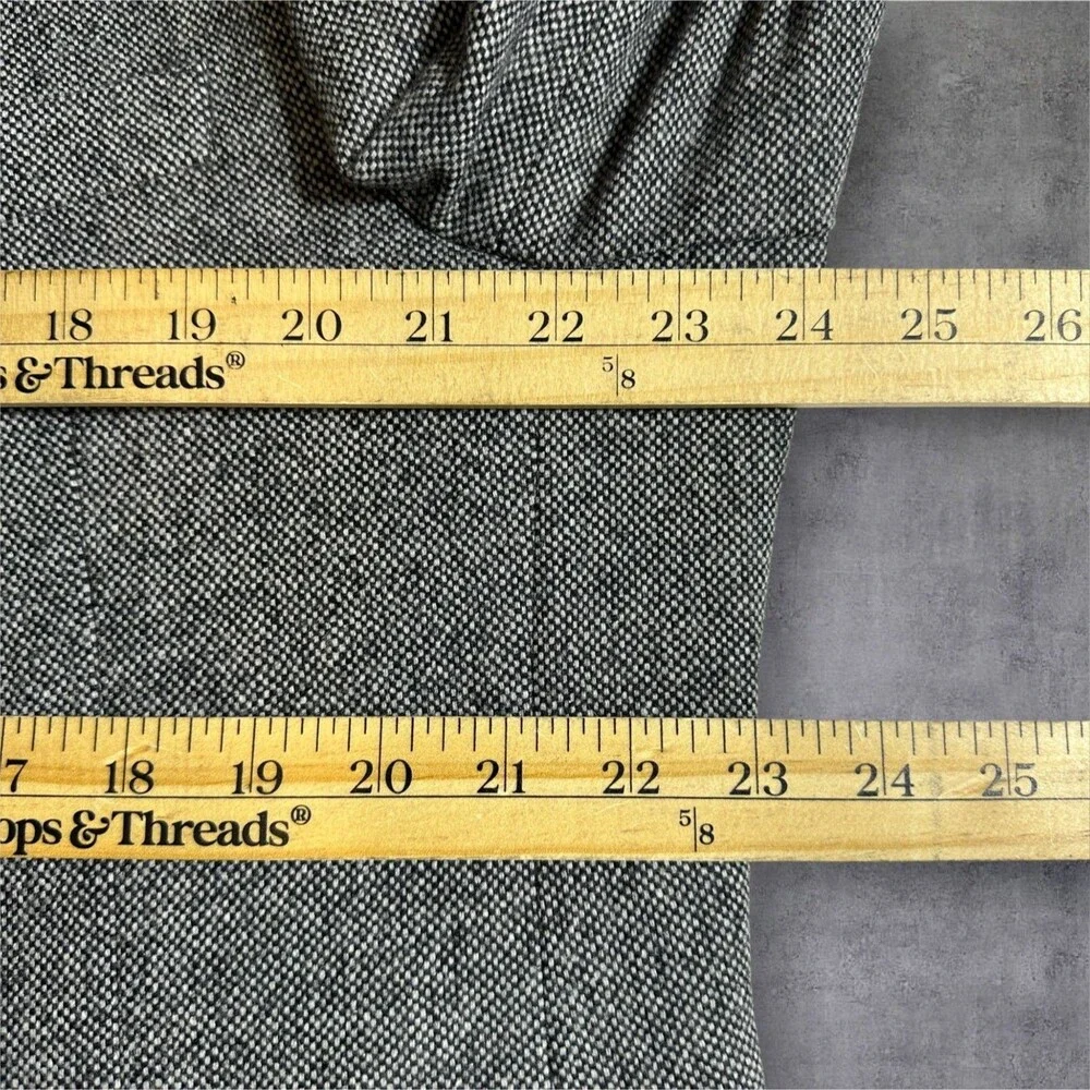 TOMMY HILFIGER Men's 46R Gray Wool Blend Blazer Sport Coat Two Button Jacket